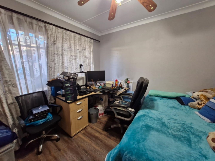 3 Bedroom Property for Sale in Uitsig Free State